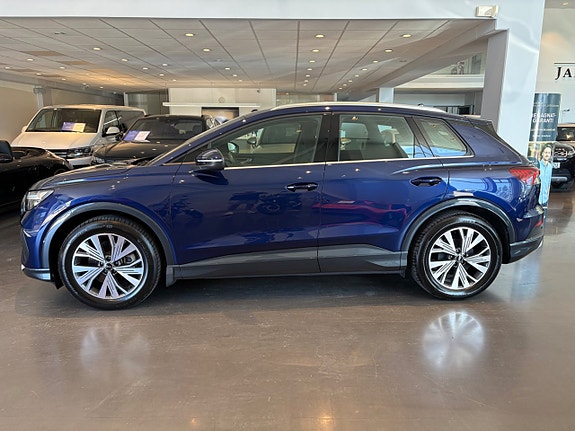 Audi Q4 e-tron 2 of 5