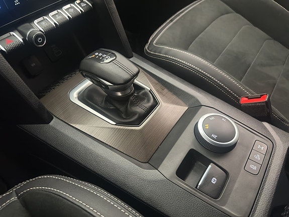 Volkswagen Amarok 29 of 30