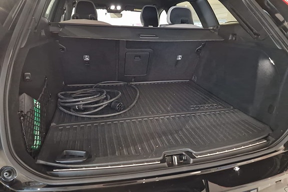 Volvo XC60 13 of 18