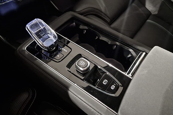 Volvo XC90 19 of 20