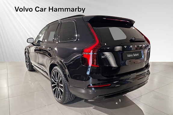Volvo XC90 4 of 20