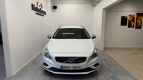 Volvo V60 3 of 14