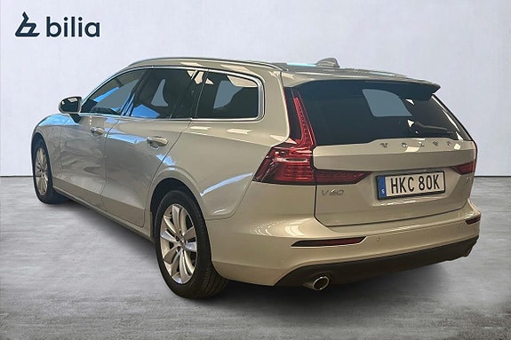 Volvo V60 5 of 5