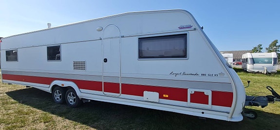 KABE Hacienda 880 GLE B10 KS Dubbelsäng i Mitten Bak