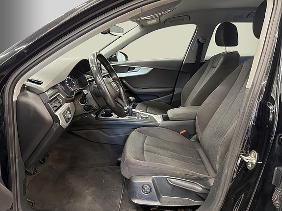 Audi A4 8 of 24