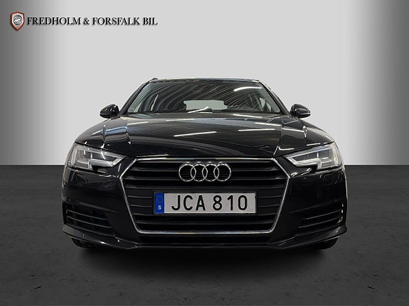Audi A4 7 of 24