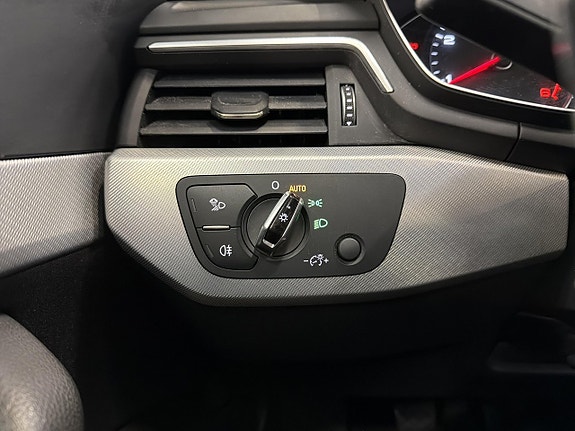Audi A4 22 of 24