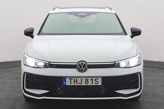 Volkswagen Passat 3 of 5