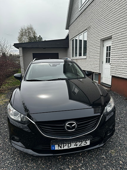 Mazda 6 3 of 5