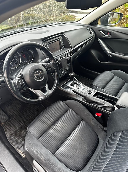 Mazda 6 4 of 5