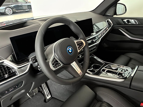 BMW X5 8 of 15