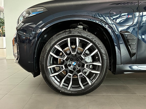 BMW X5 4 of 15