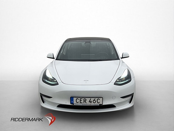 Tesla Model 3 3 of 5