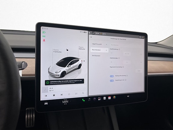 Tesla Model 3 23 of 30