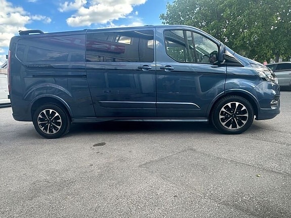 Ford Transit Custom 5 of 5