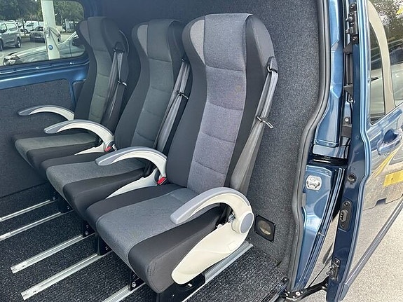 Ford Transit Custom 11 of 20