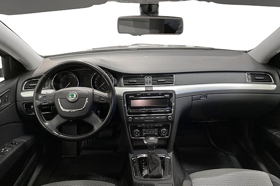 Skoda Superb 12 of 25