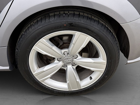 Audi A4 allroad 27 of 29