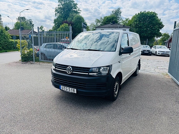 Volkswagen Transporter 2 of 5