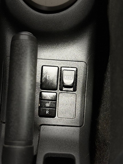 Toyota Yaris 22 of 22