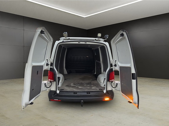 Volkswagen Transporter 14 of 30