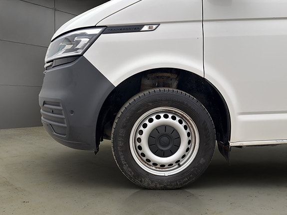 Volkswagen Transporter 29 of 30