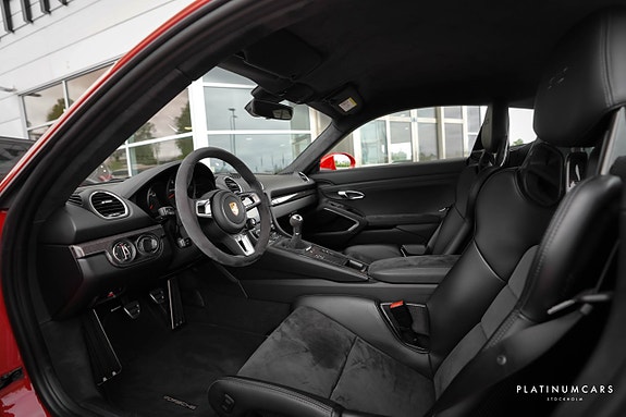 Porsche Cayman GTS 5 of 5