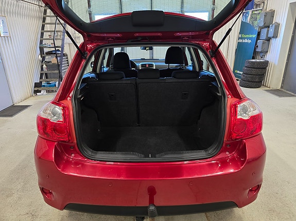 Toyota Auris 10 of 20