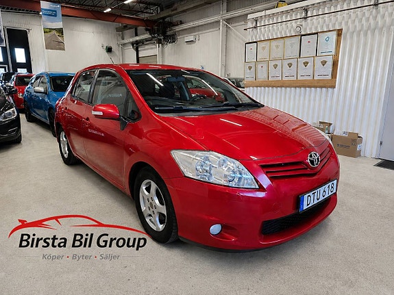 Toyota Auris 9 of 20
