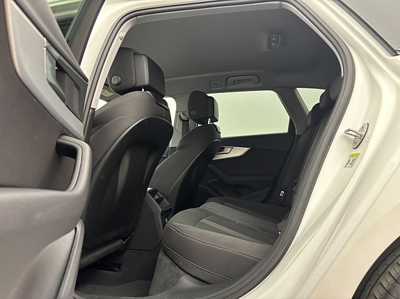Audi A4 15 of 24