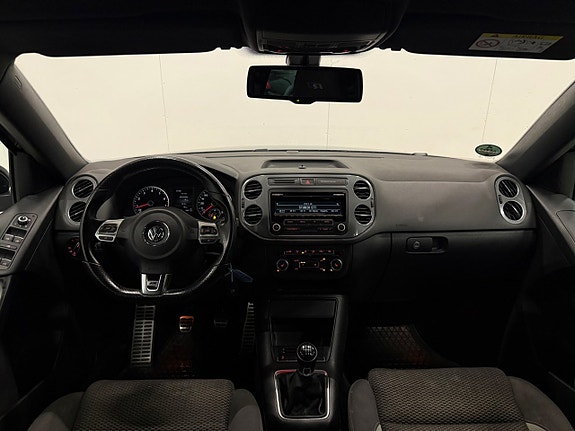 Volkswagen Tiguan 10 of 21