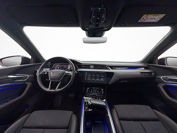 Audi e-tron Sportback 15 of 30