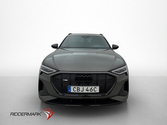 Audi e-tron Sportback 2 of 30