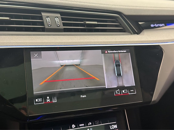 Audi e-tron Sportback 18 of 30