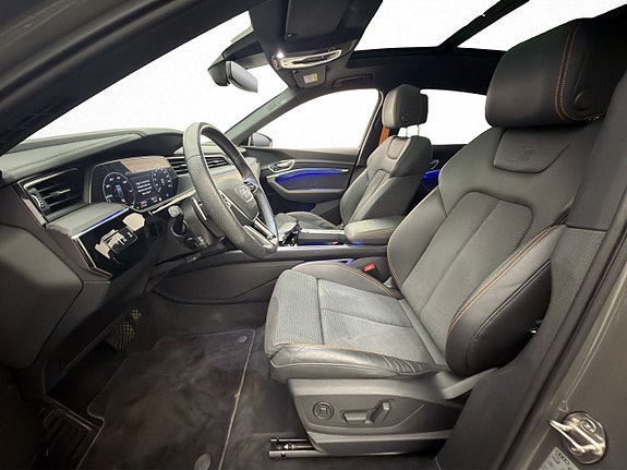 Audi e-tron Sportback 27 of 30