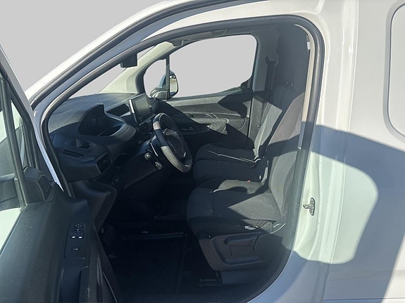 Peugeot Partner 11 of 11