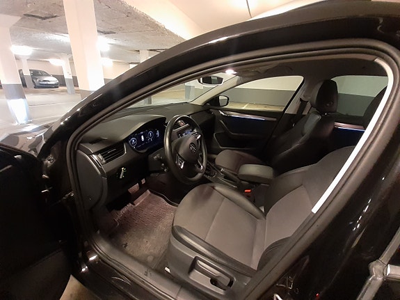 Skoda Octavia 4 of 5