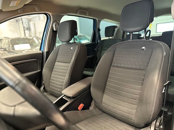 Renault Grand Scenic I 12 of 18