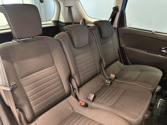 Renault Grand Scenic I 16 of 18