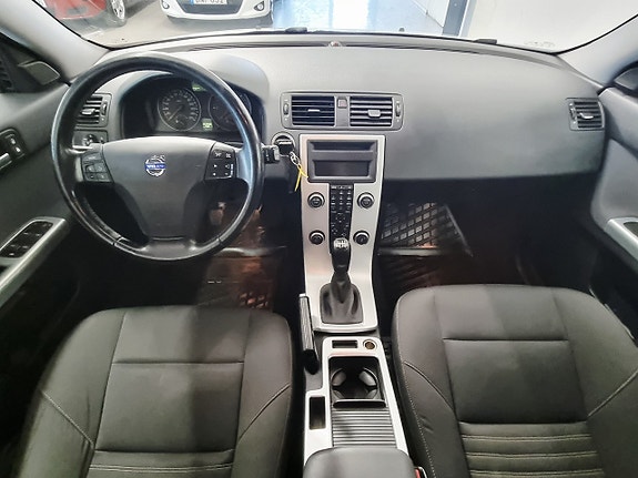 Volvo V50 11 of 21