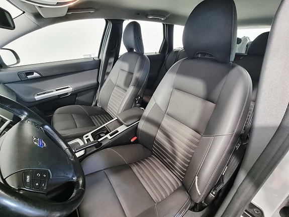 Volvo V50 7 of 21