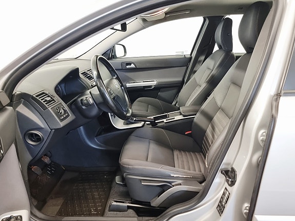 Volvo V50 5 of 21
