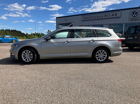 Volkswagen Passat 5 of 5