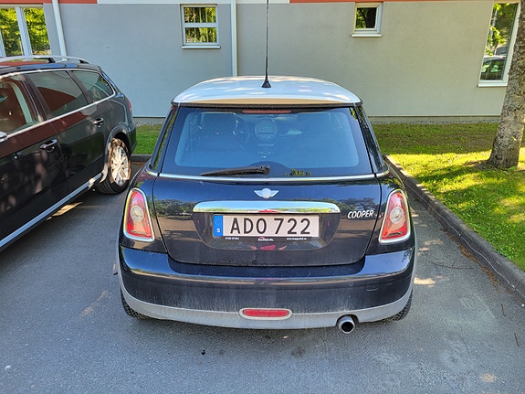 MINI Cooper 3 of 5