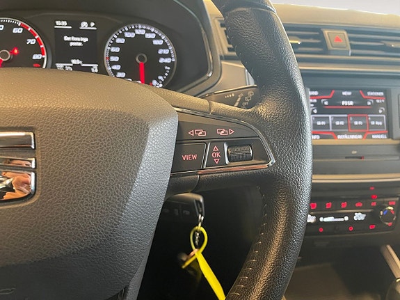 Seat Arona 19 of 24