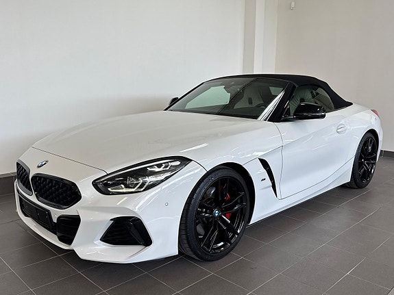 BMW Z4 2 of 5