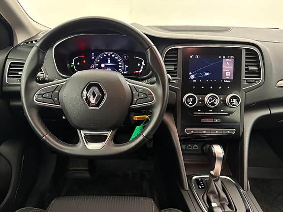 Renault Megane IV 18 of 23