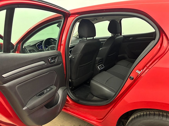 Renault Megane IV 14 of 23