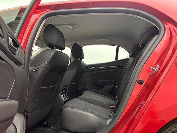 Renault Megane IV 15 of 23