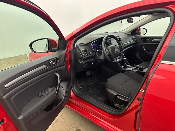 Renault Megane IV 12 of 23